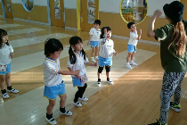 veecu ダンスレッスン 板橋区幼稚園レッスン3