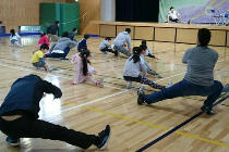 veecu ダンスレッスン 豊島区朋有小学校 親子ダンスworkshop3